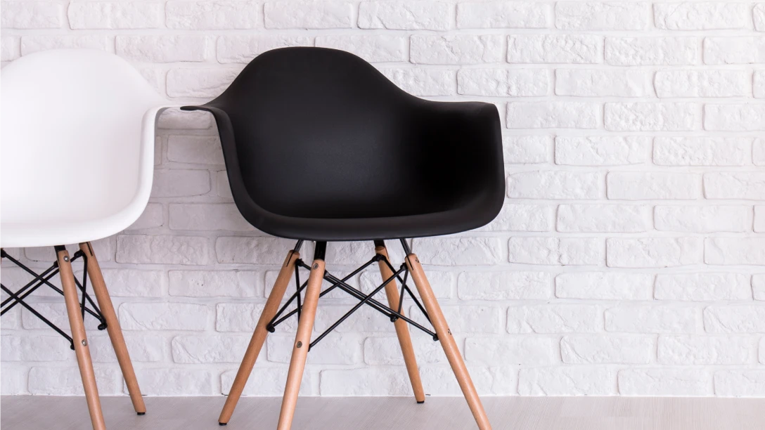 How Is a Plastic Chair Made? Inside the Manufacturing Process of Commercial PP Chairs